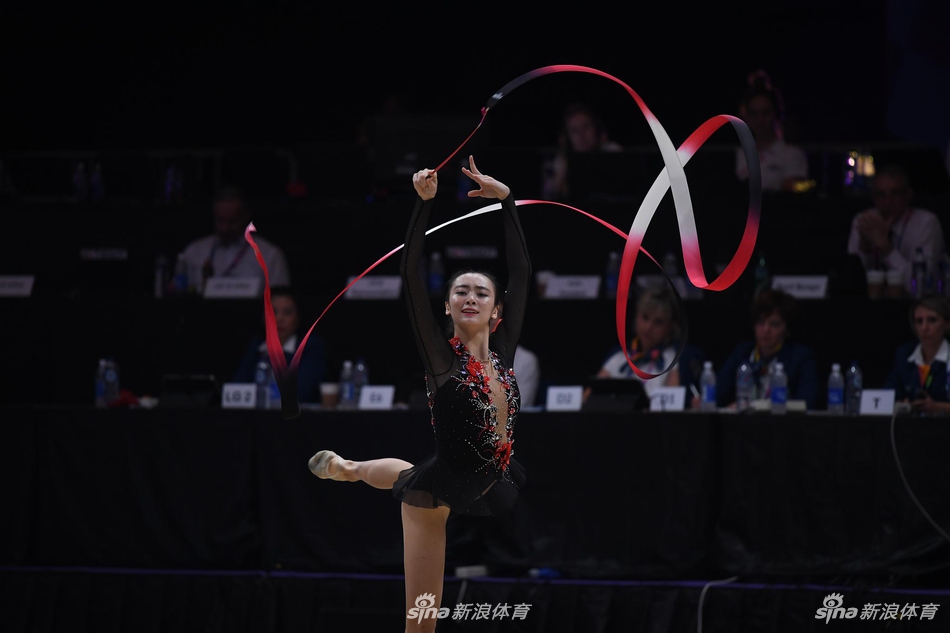 新浪直击亚运会艺术体操团体决赛