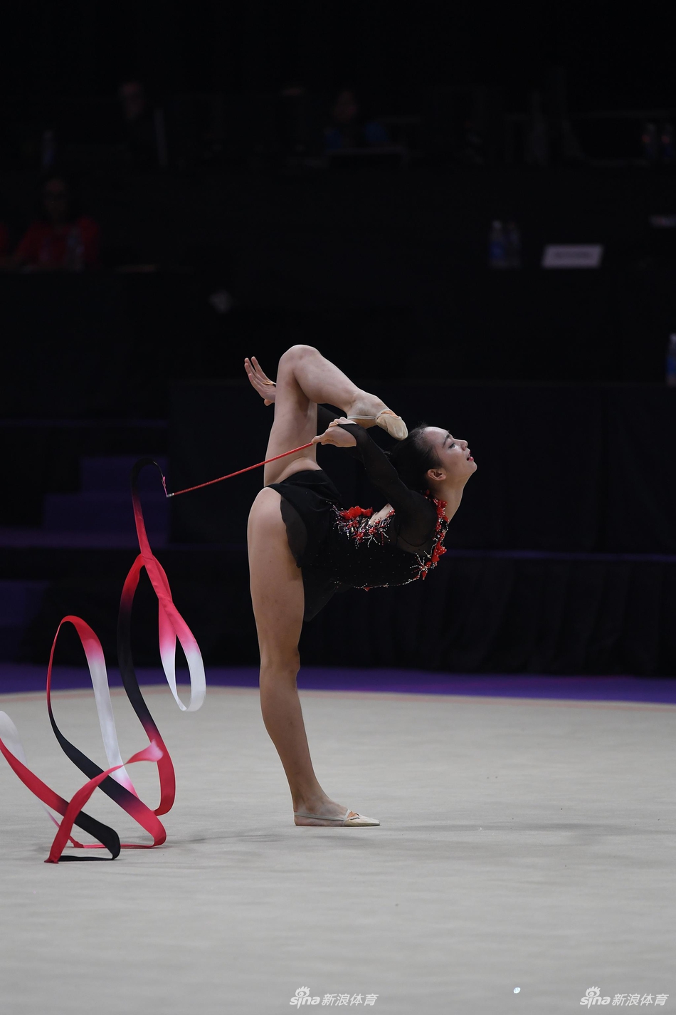 新浪直击亚运会艺术体操团体决赛