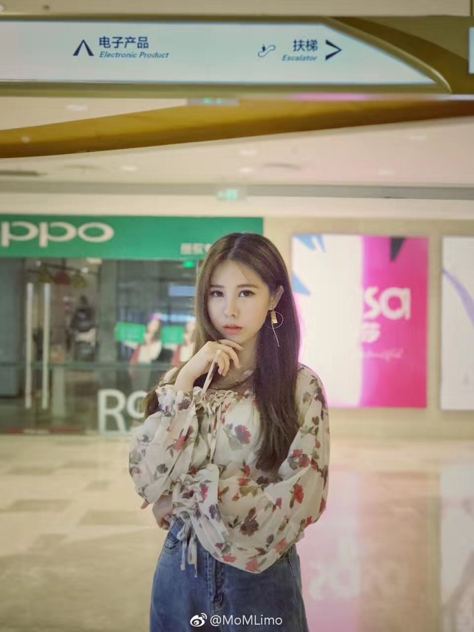 兔女郎&春丽百变精灵？ 这美女射门力压彭伟国