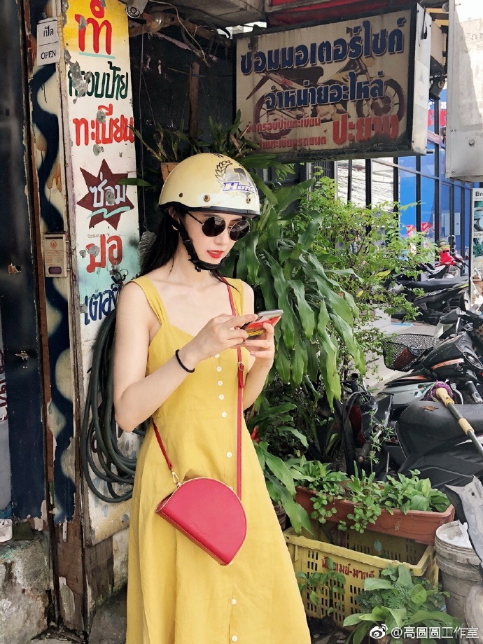 高圆圆宣布怀孕 她曾是国安球迷