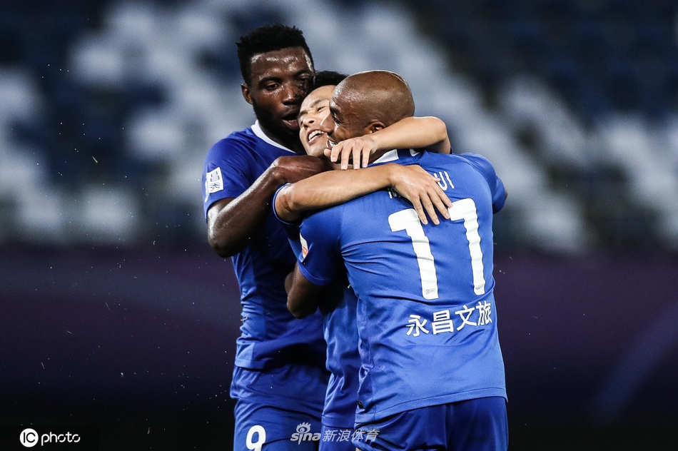 臧一锋打破僵局