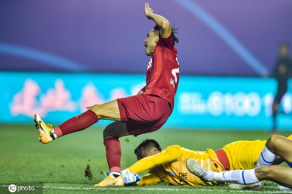 [中超]河南建业0-0天津泰达