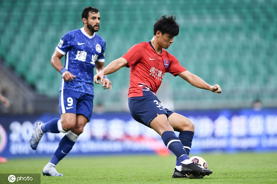 [中超]重庆队3-2逆转河南队