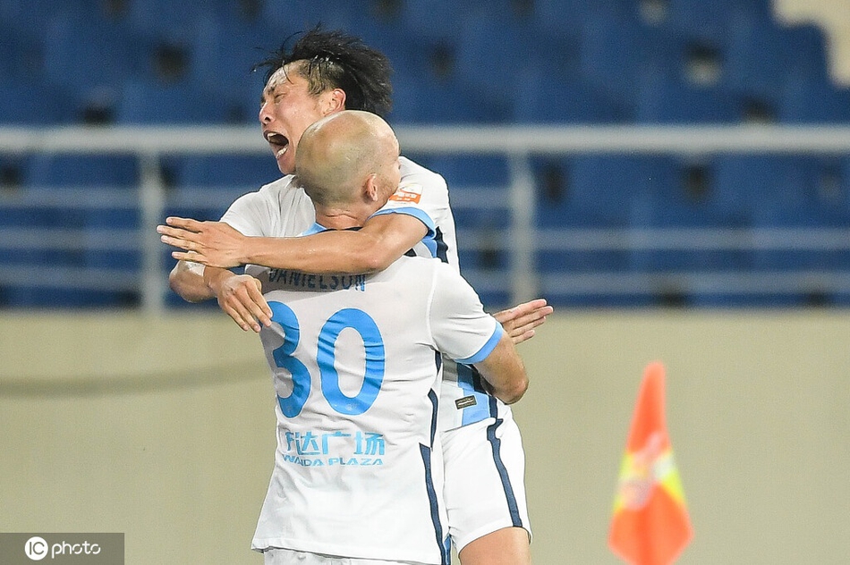 [中超]大连人1-0天津津门虎