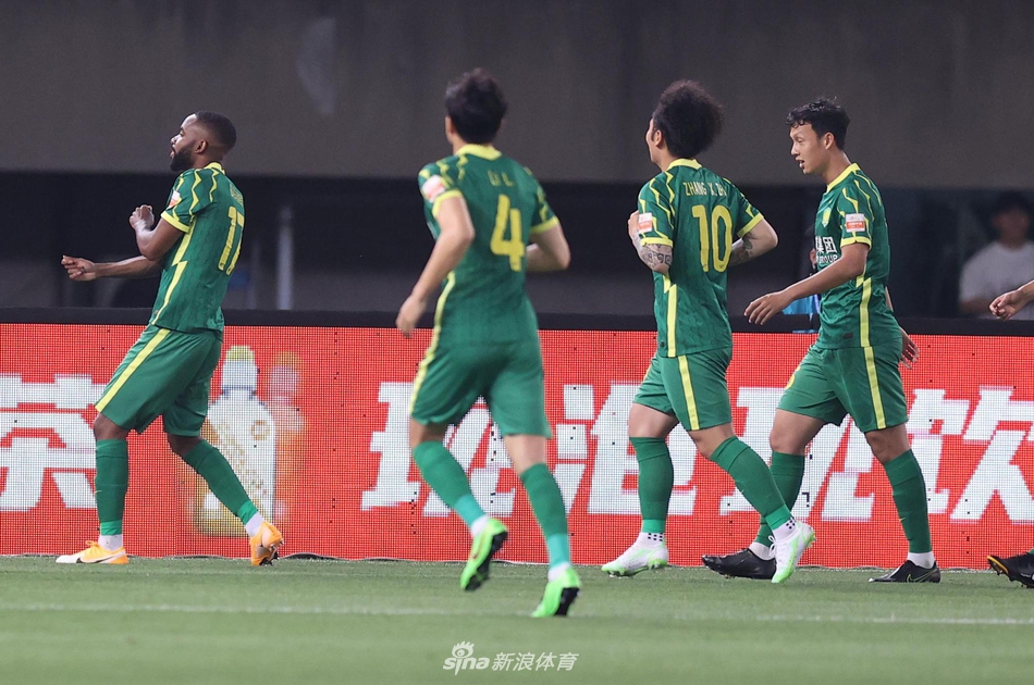 [中超]新浪直击武汉队VS国安