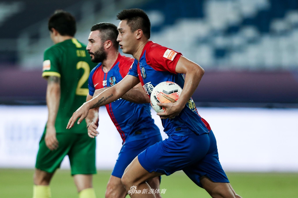 朱建荣再追一球