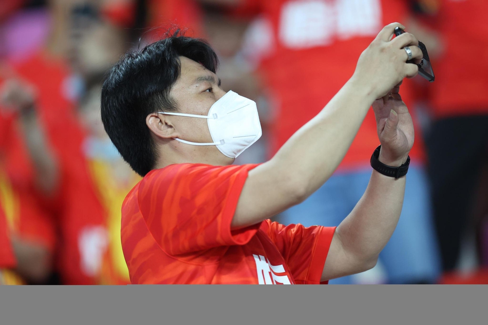 新浪直击广州队2-2广州城