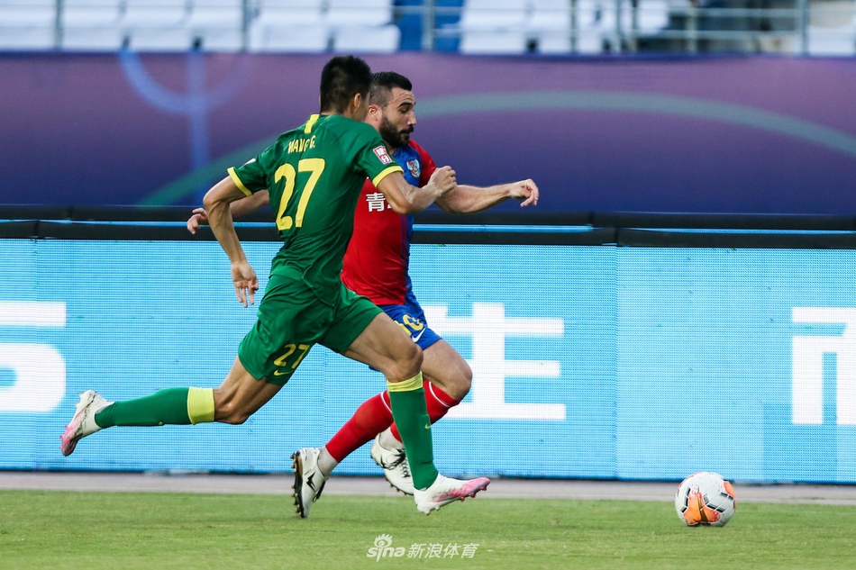 王刚跟防亚历山德里尼