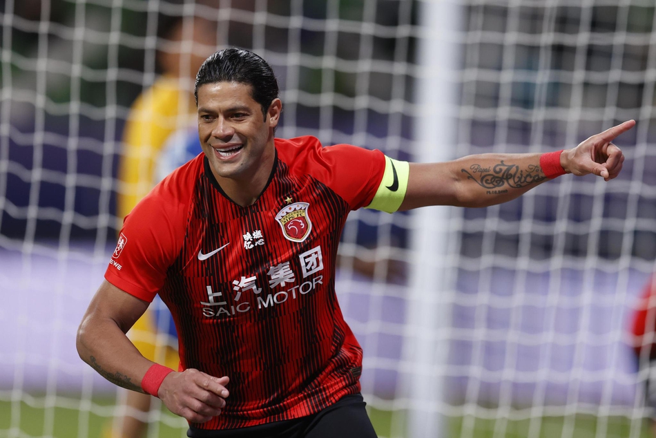 新浪直击上海上港点球战6-5上海申花