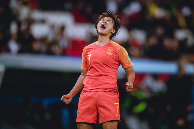 《女足世界杯王霜振臂高呼》 方帆(自由摄影师)