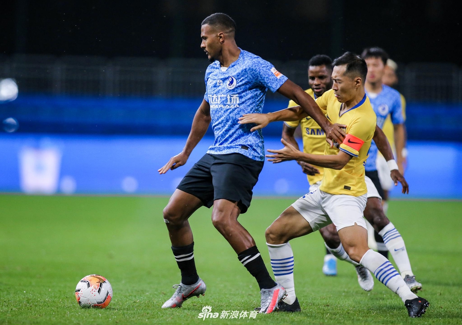 [中超]大连人1-1江苏苏宁