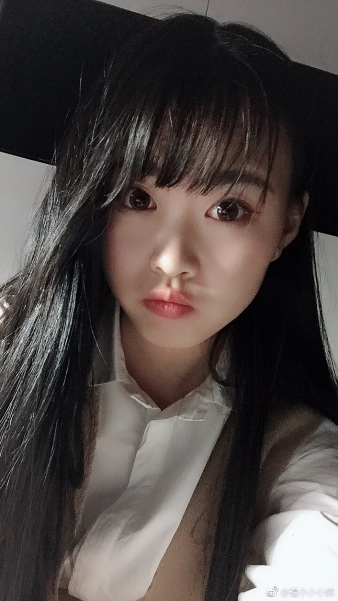 阳光少女助阵足金联赛