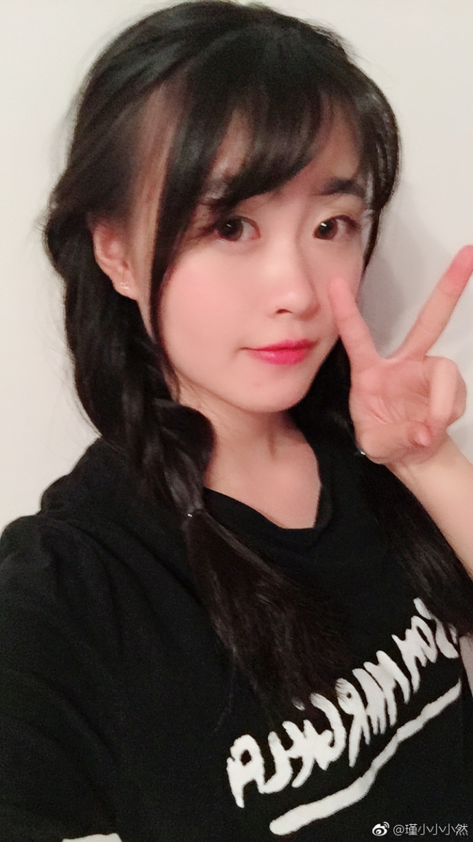 阳光少女助阵足金联赛