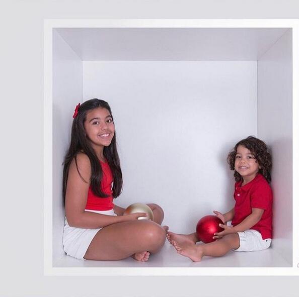 保利尼奥与他的四个萌娃