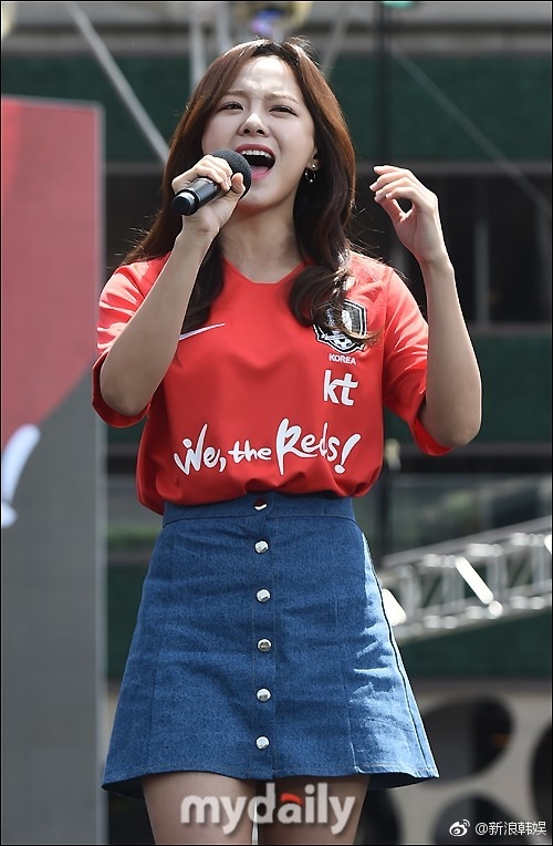 韩国甜美小姐姐助阵世界杯