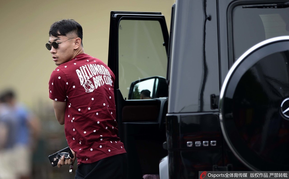 于汉超与他的豪车