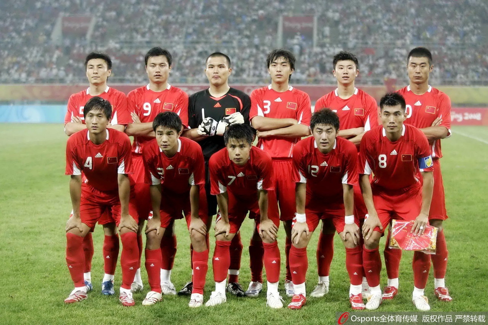 中国队首场比赛首发