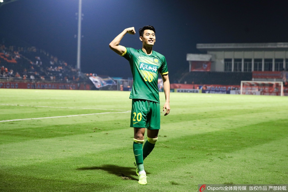 “武汉加油”球衣成限量版