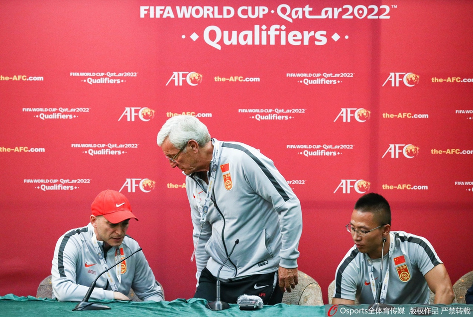 40强赛里皮宣布离职 起身走人