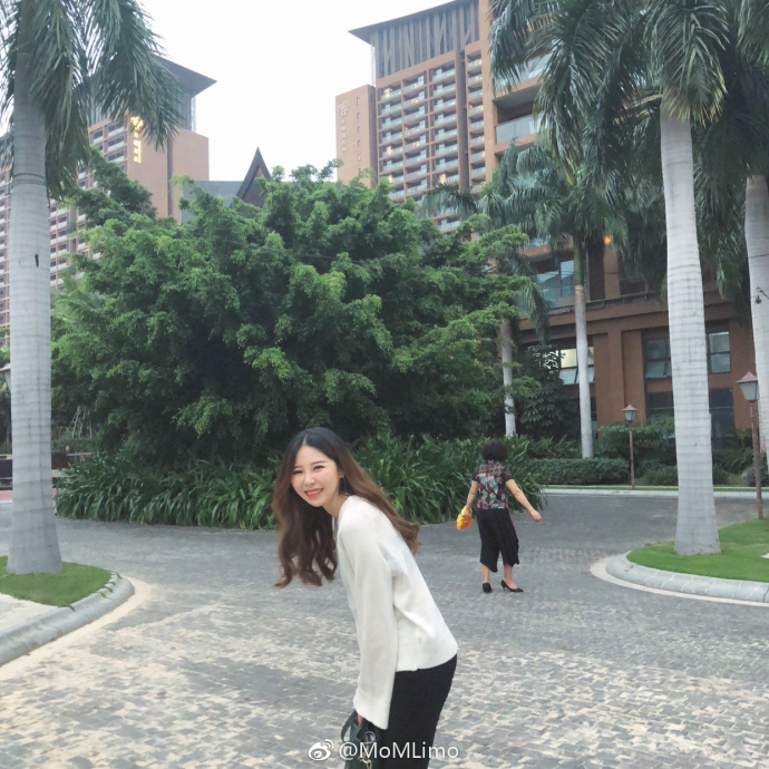 兔女郎&春丽百变精灵？ 这美女射门力压彭伟国