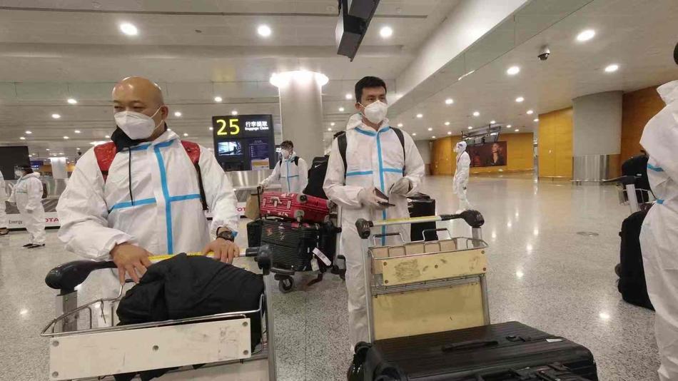 终于回来了!上港结束亚冠抵达上海 将进行两周隔离