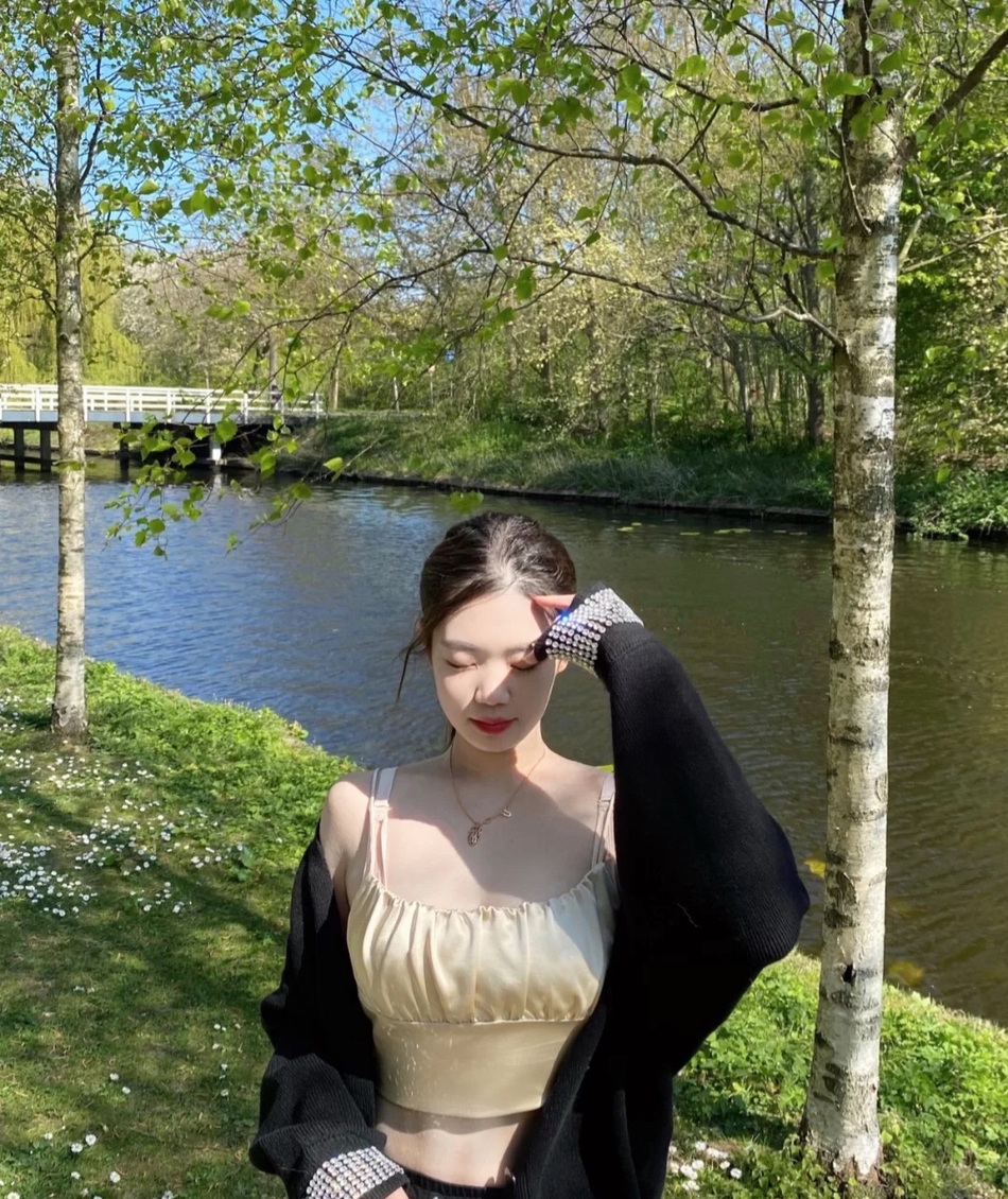 李嗣F姐姐也是神仙颜值 被评像女团成员