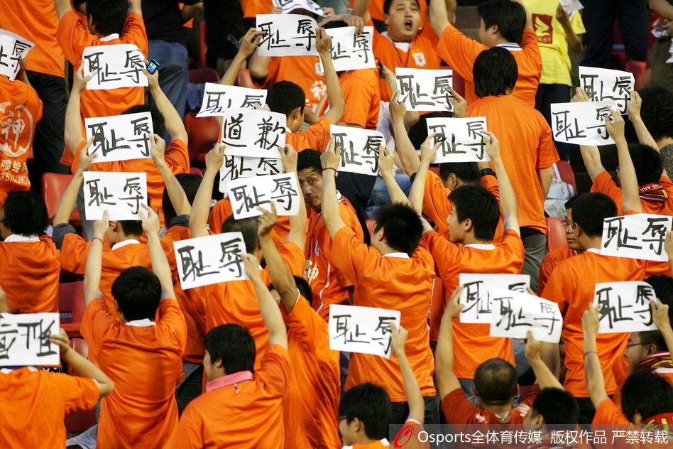 还愿意向球队表达不满