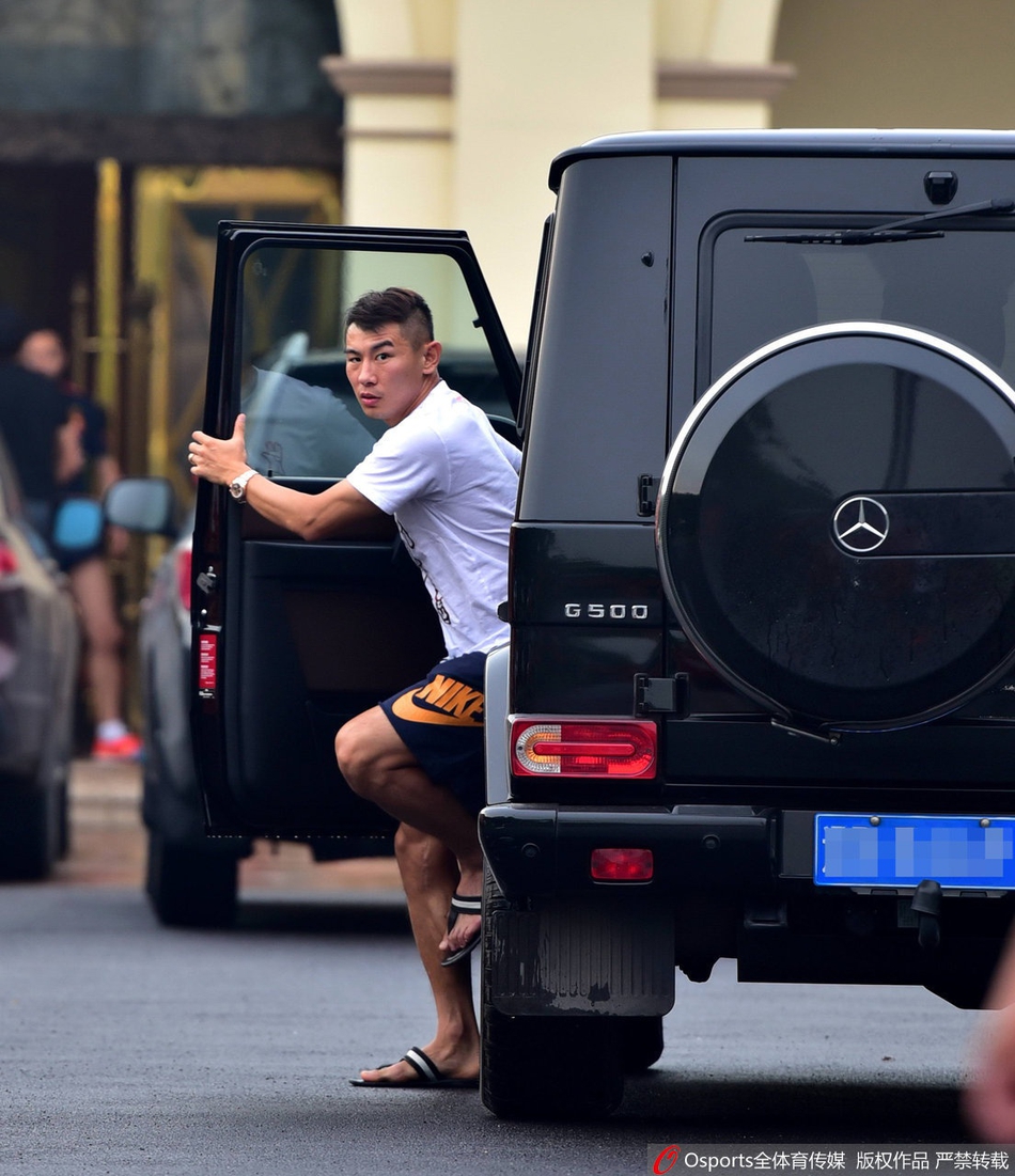 于汉超与他的豪车