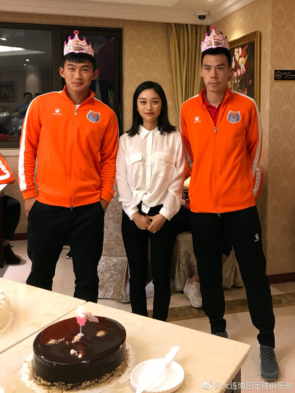 中乙欠薪队董事长竟是如此美女 艳冠中国足坛