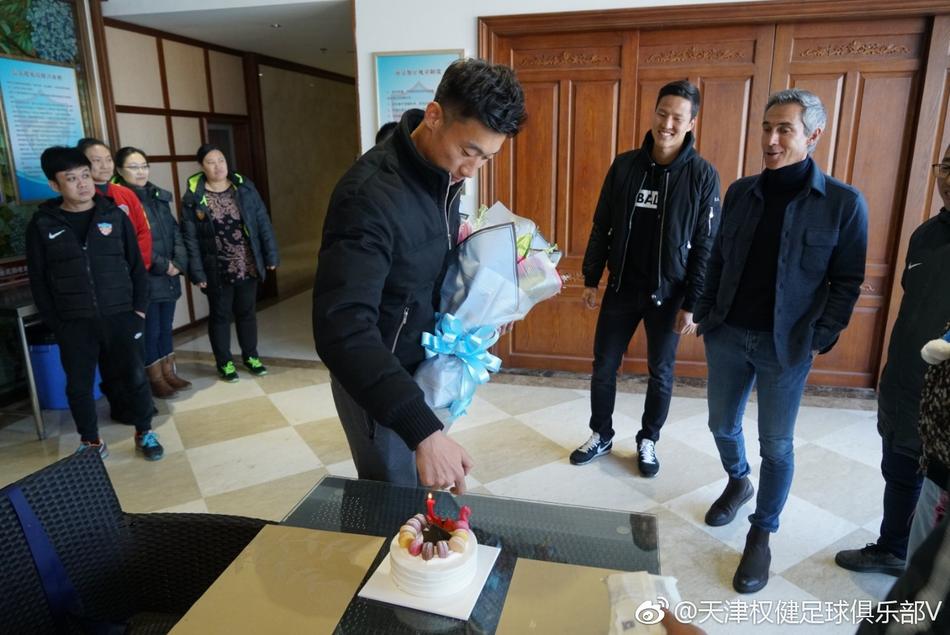 权健为权敬源庆生