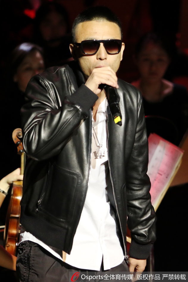 申花音乐会毛剑卿秀rap