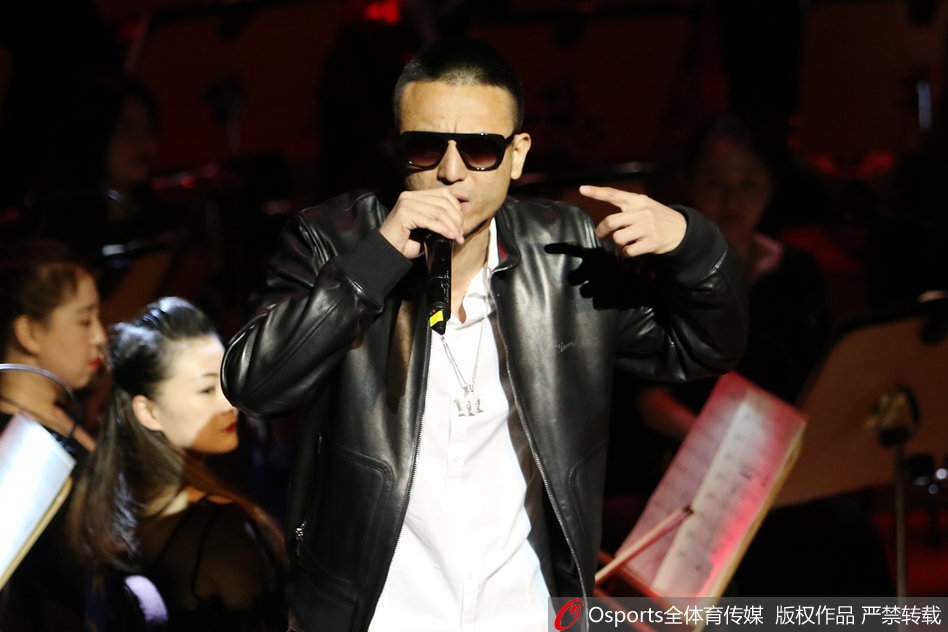 申花音乐会毛剑卿秀rap