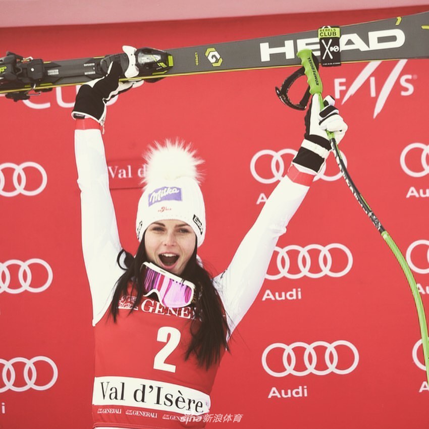 奥地利滑雪公主维斯退役