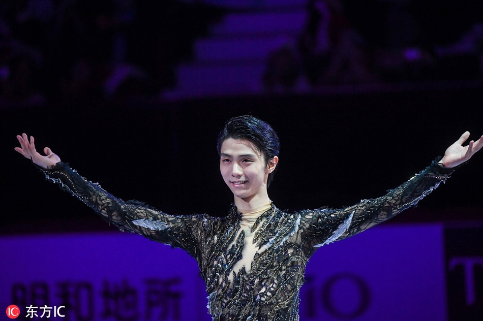 花滑大奖赛羽生结弦创纪录夺冠