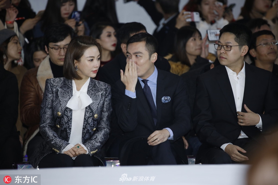 潘晓婷出席活动姿容秀美