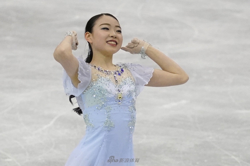 纪平梨花创短节目新世界纪录