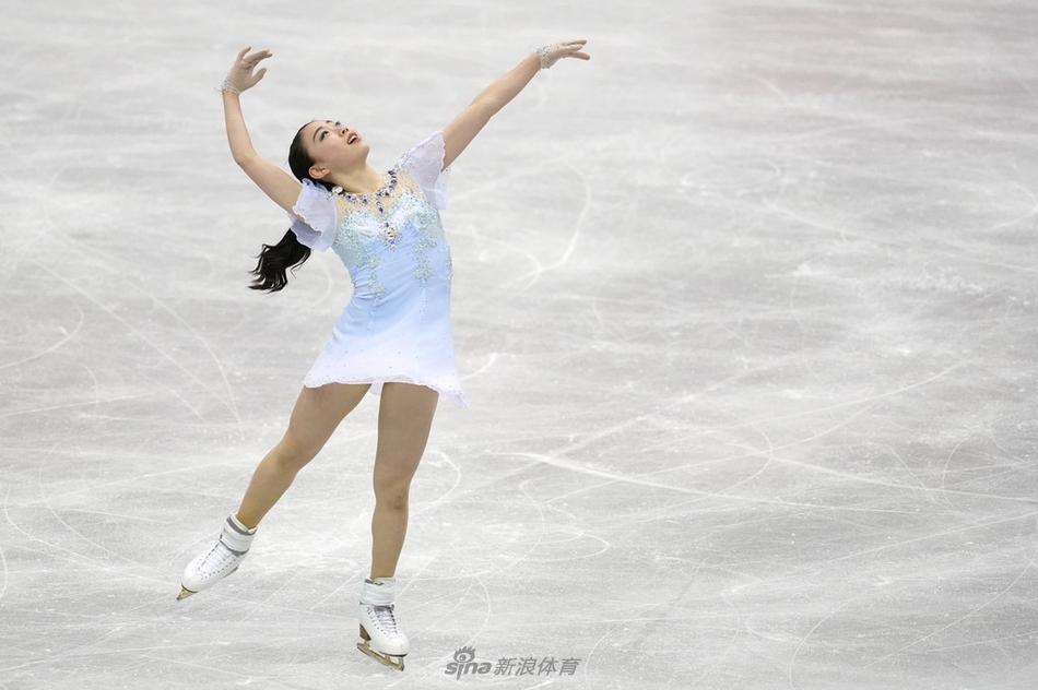 纪平梨花创短节目新世界纪录