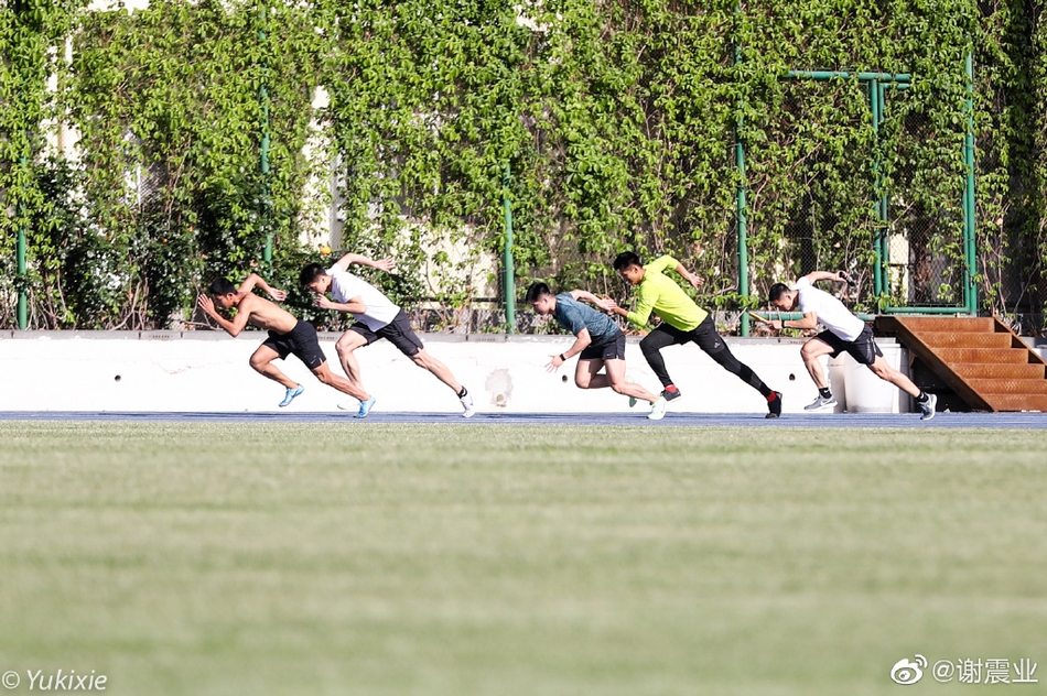中国短跑队备战接力世锦赛
