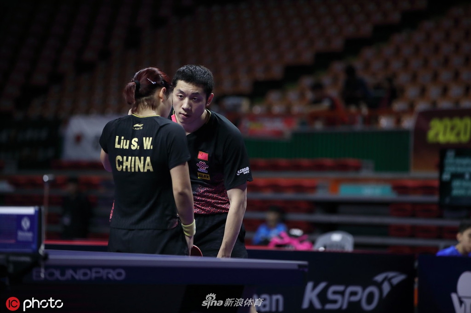 韩乒赛许昕/刘诗雯混双首轮速胜