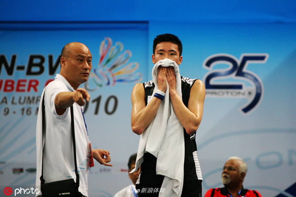 李矛时隔21年重回国羽执教