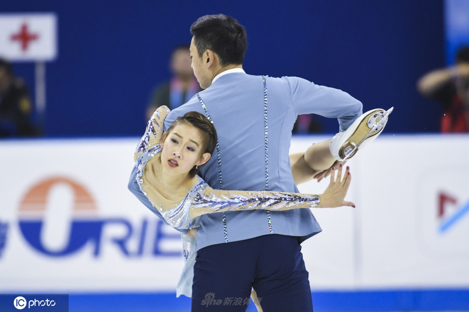 超级杯彭程/金杨双人滑摘金 唐菲遥/杨泳超季军