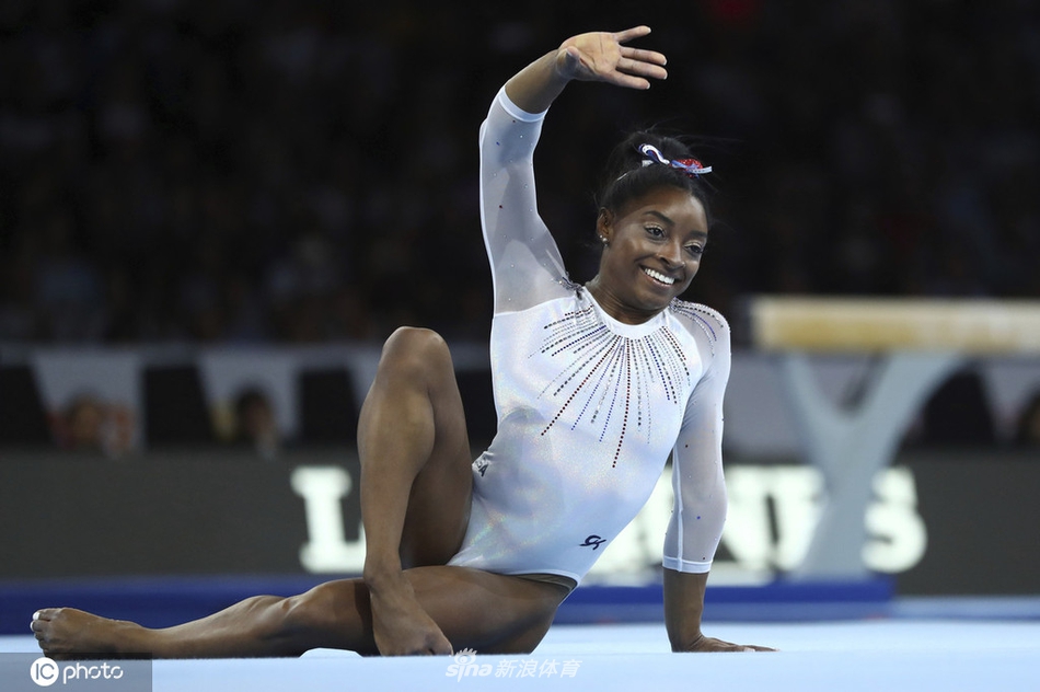 体操世锦赛女子全能 拜尔斯第五次封后
