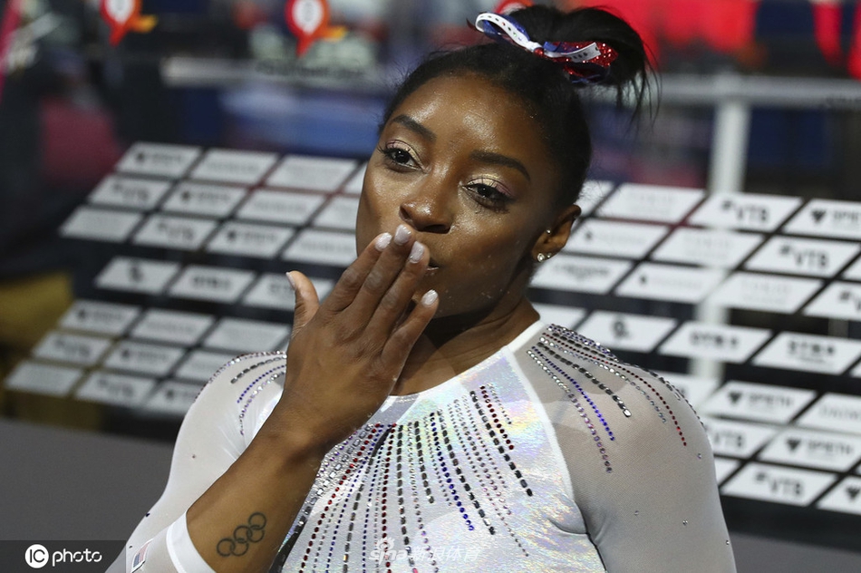 体操世锦赛女子全能 拜尔斯第五次封后