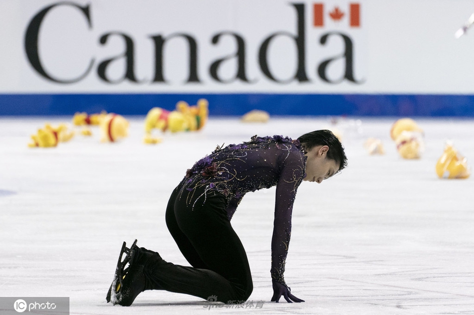 花滑大奖赛加拿大站羽生结弦夺冠