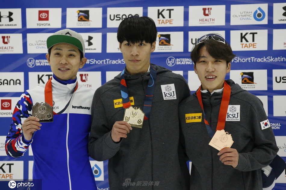 短道速滑世界杯黄大宪男子1000米夺冠