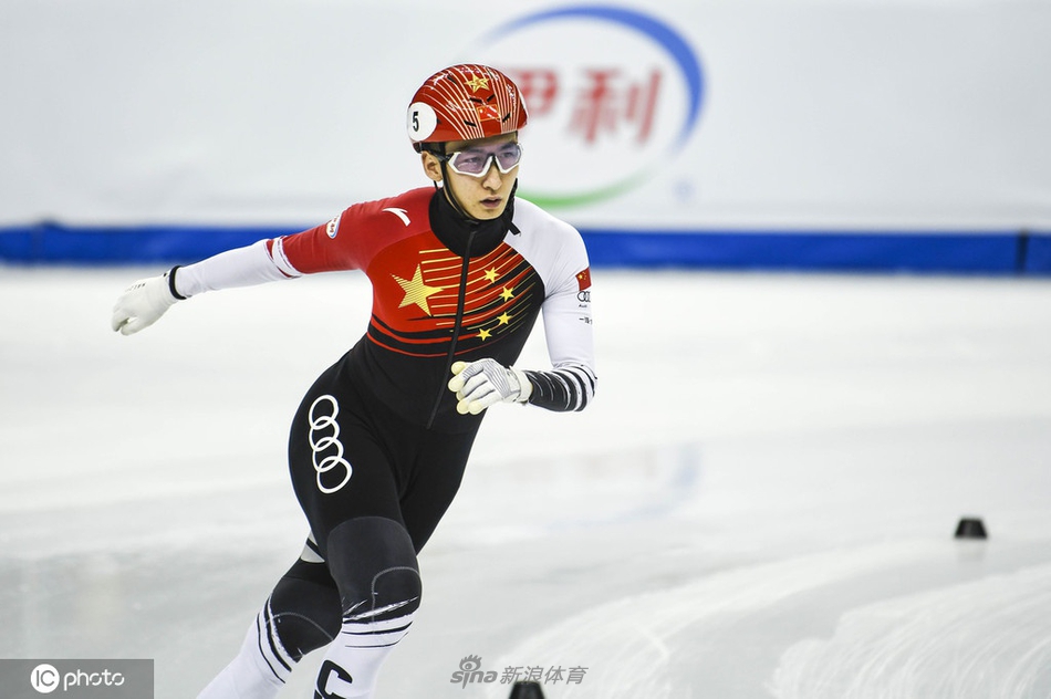短道速滑世界杯上海站武大靖500米亚军