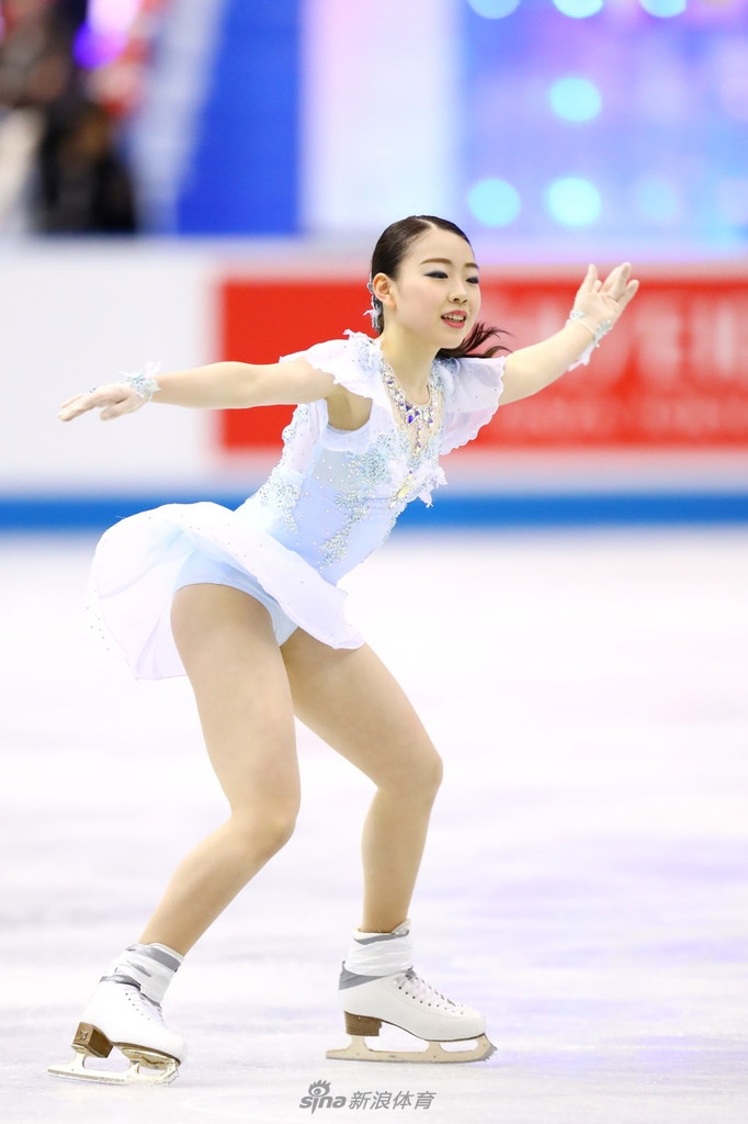 纪平梨花创短节目新世界纪录