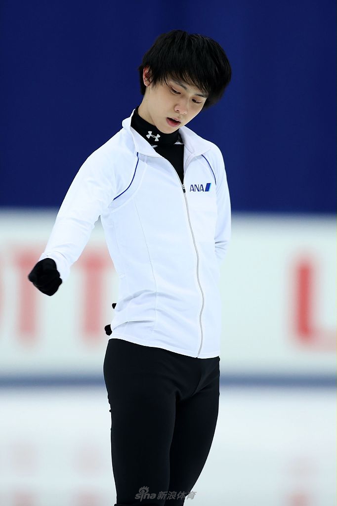 羽生结弦训练备战花滑全日赛