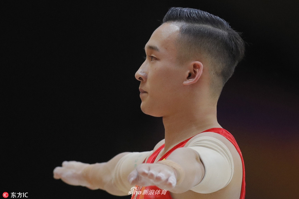 体操世锦赛男子全能肖若腾屈居亚军
