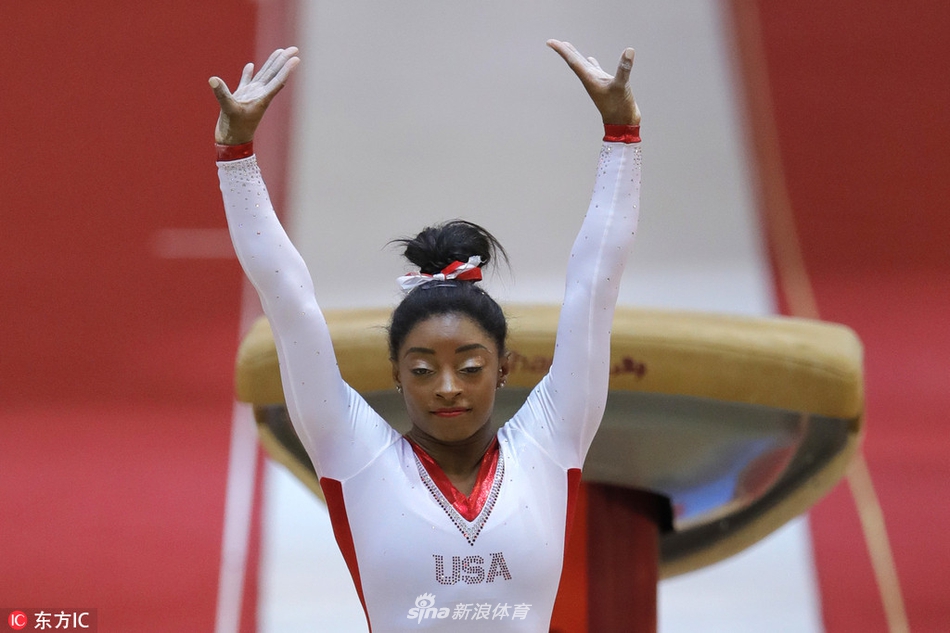 体操世锦赛女子跳马决赛拜尔斯夺冠